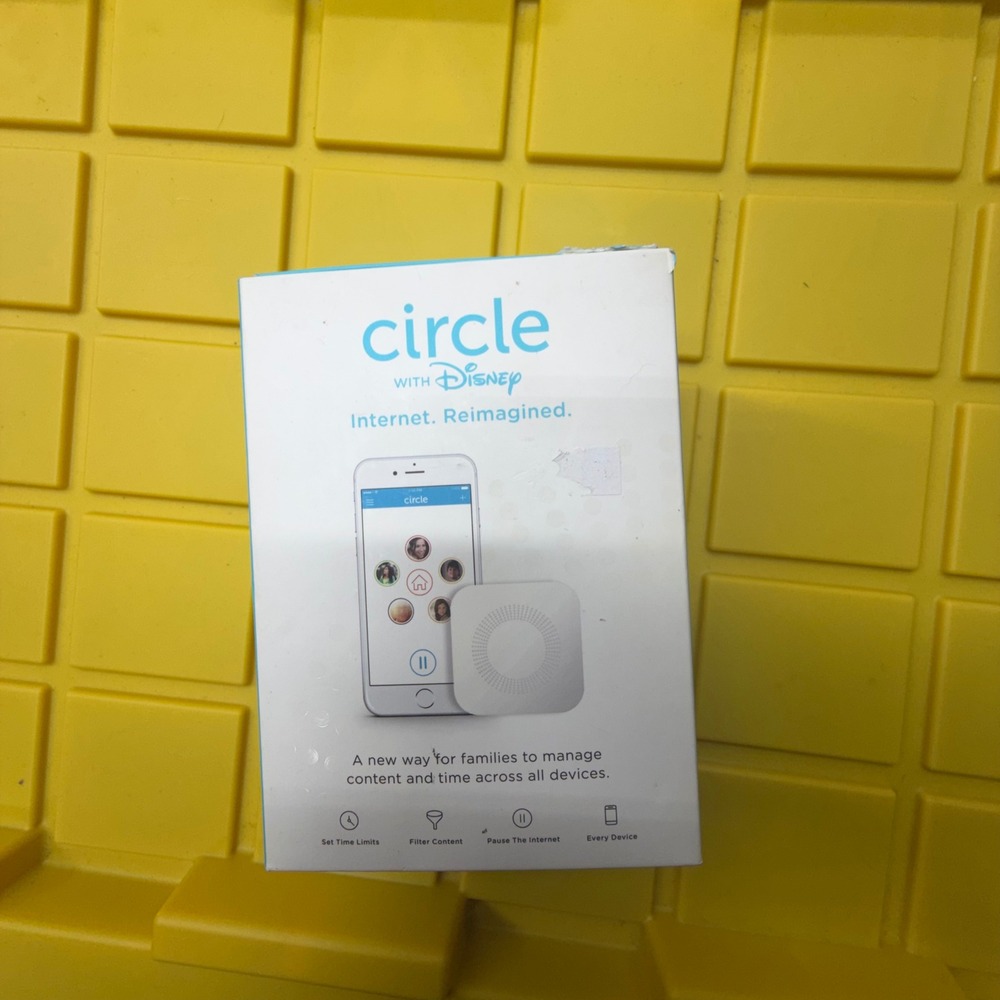 Circle with Disney Parental Control Smart Home Internet Device‎ White 1st Gen